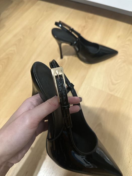 Дамски обувки на ток