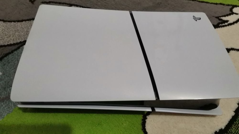 PlayStation de vânzare