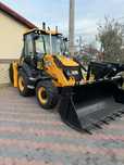 Inchiriez buldoexcavator