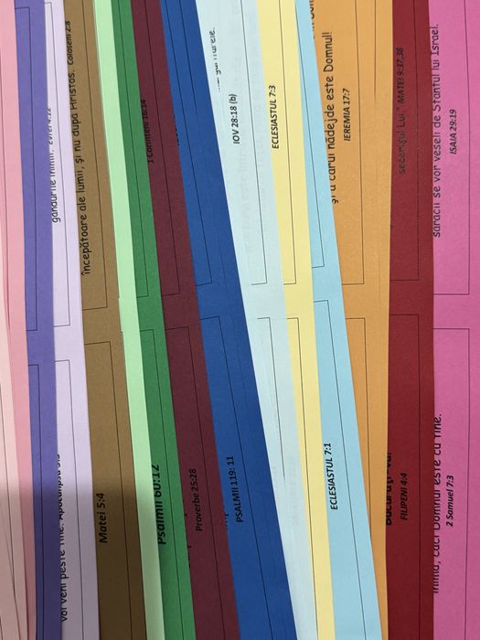 Foi cu versete pentru copii