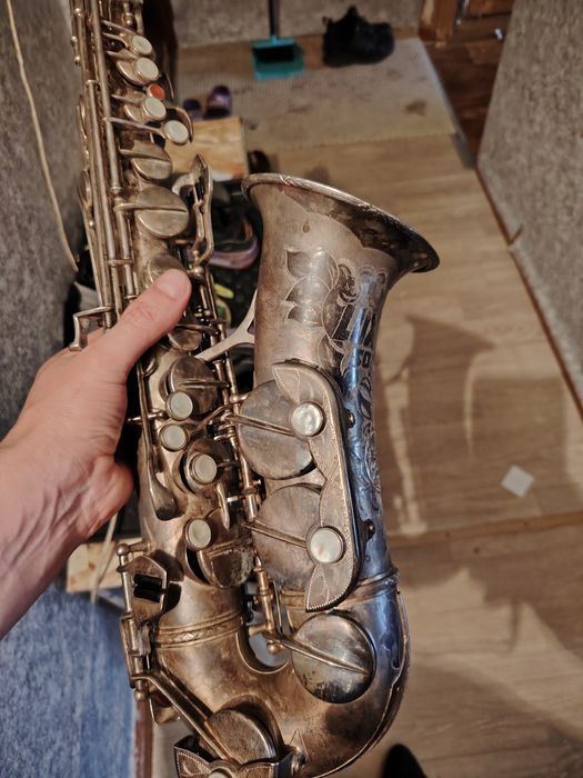 Саксафон альт старый