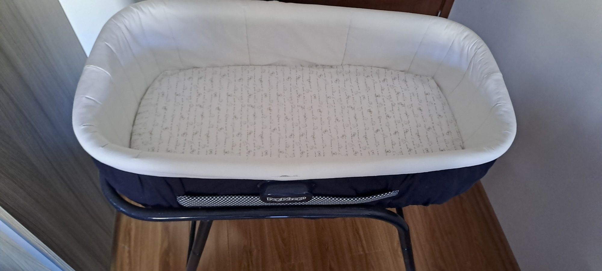 Co sleeper + baby nest (neutilizat) - 150 lei amandoua