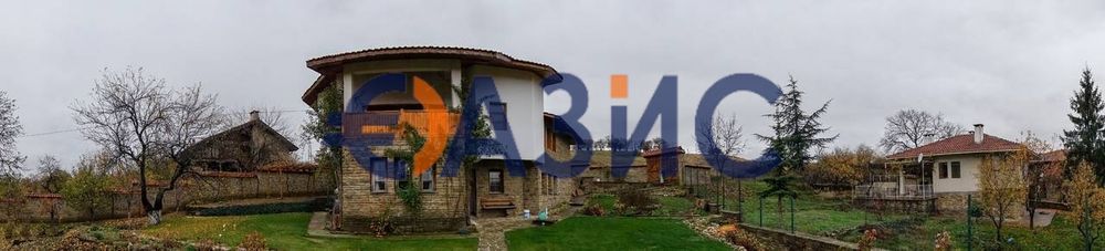 Вила в подножието на Балкана в с. Медвен, Сливен, България, 310 м2