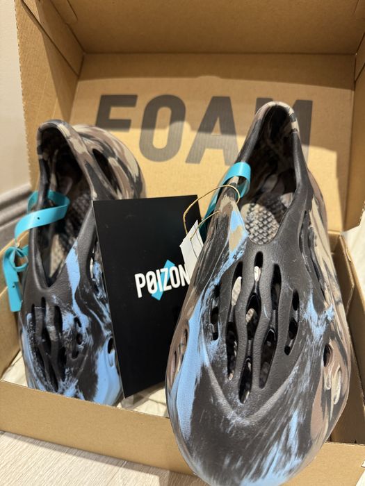 Adidas yeezy foam runner