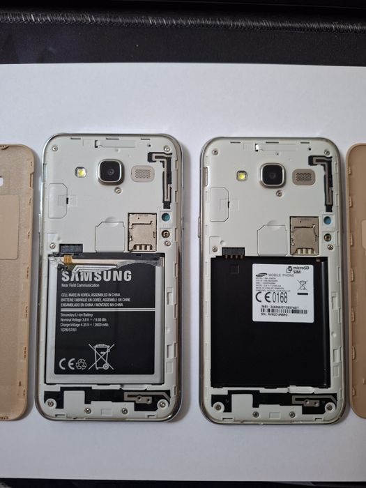 Vand 2 telefoane Samsung J5