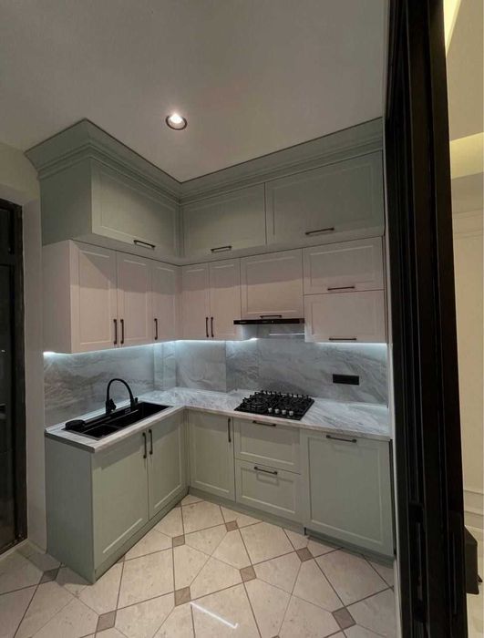 Юнусабад5, 3/3/4 Продаётся кирпичный новостройка 100м2