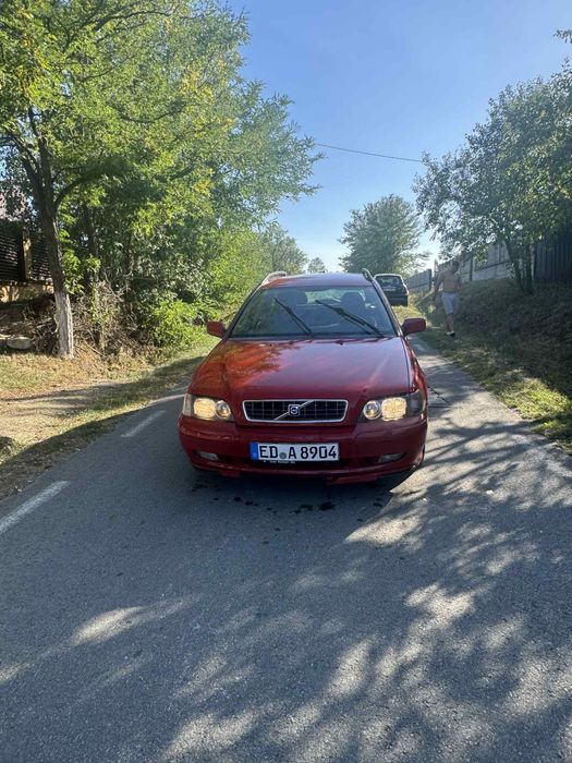 Se vinde urgent Volvo !!