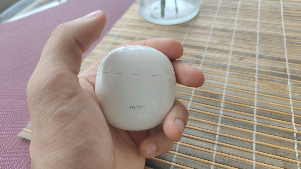 Realme Air 2 слушалки бели
