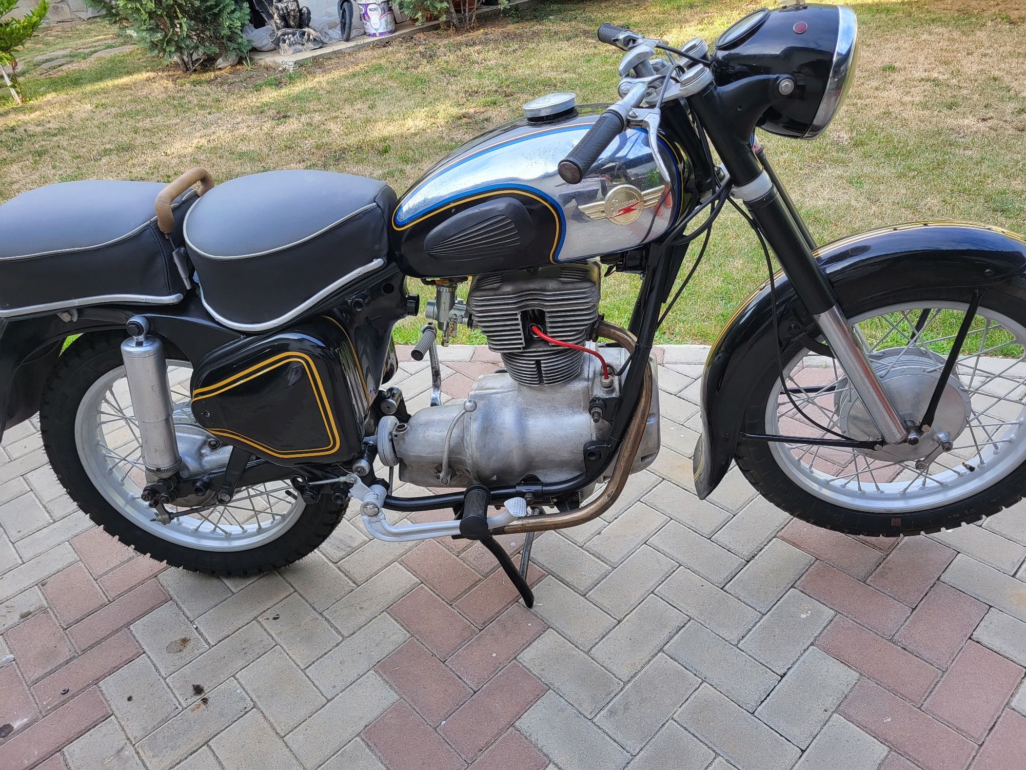 Simson 425s  motocicleta veche!