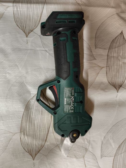 Акумулаторна ножица Parkside