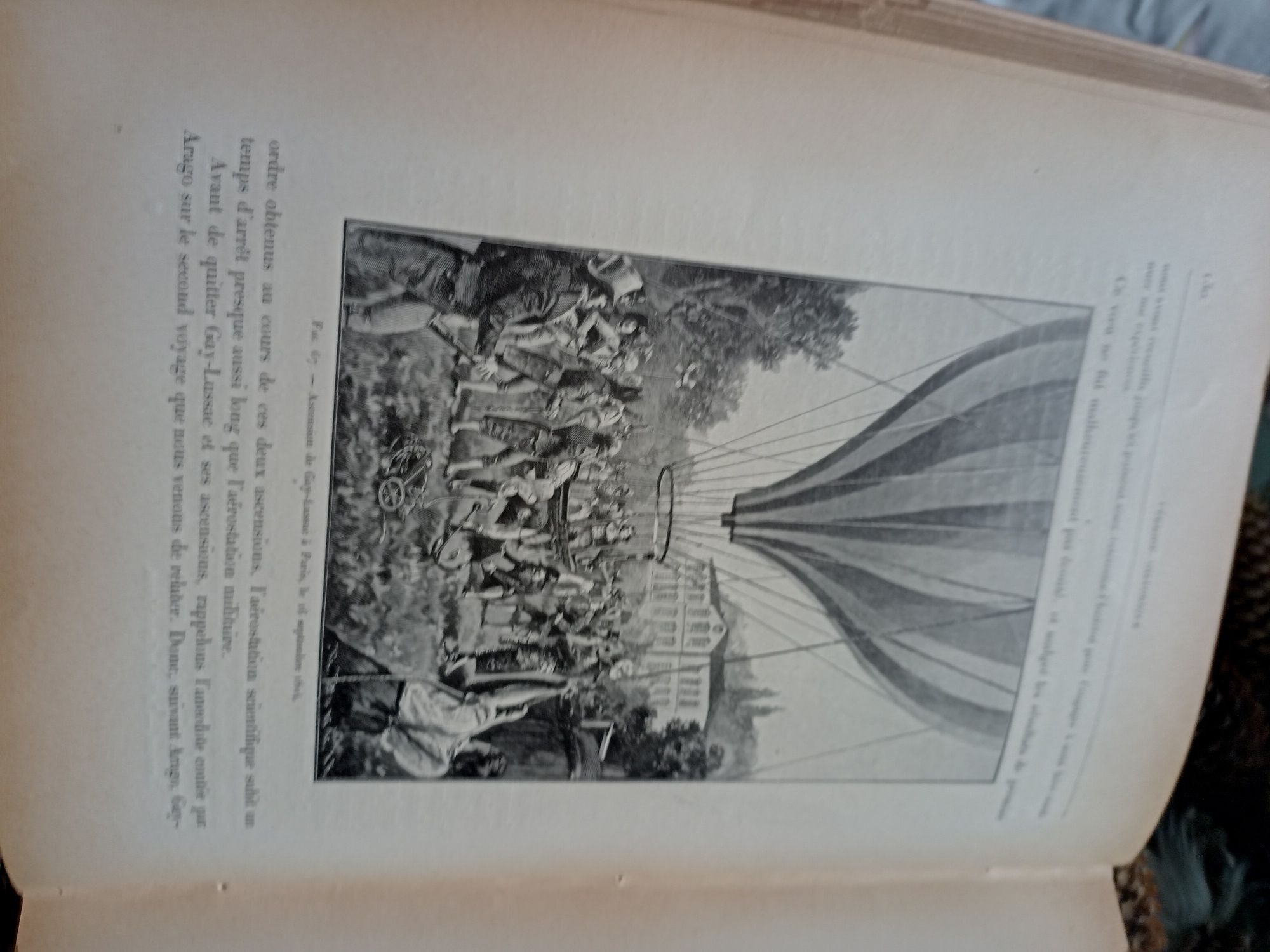 Антикварна книга 1903, на J. Lecornu за историята на аеронавтиката,