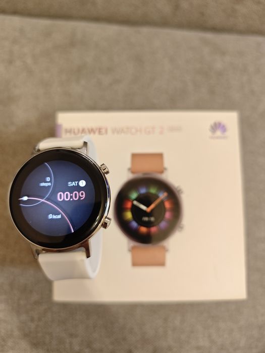 Часовник Huawei Gt 2