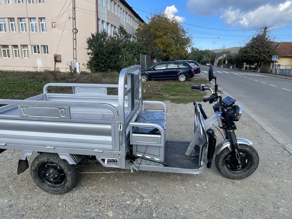 Tuk tuk db solar