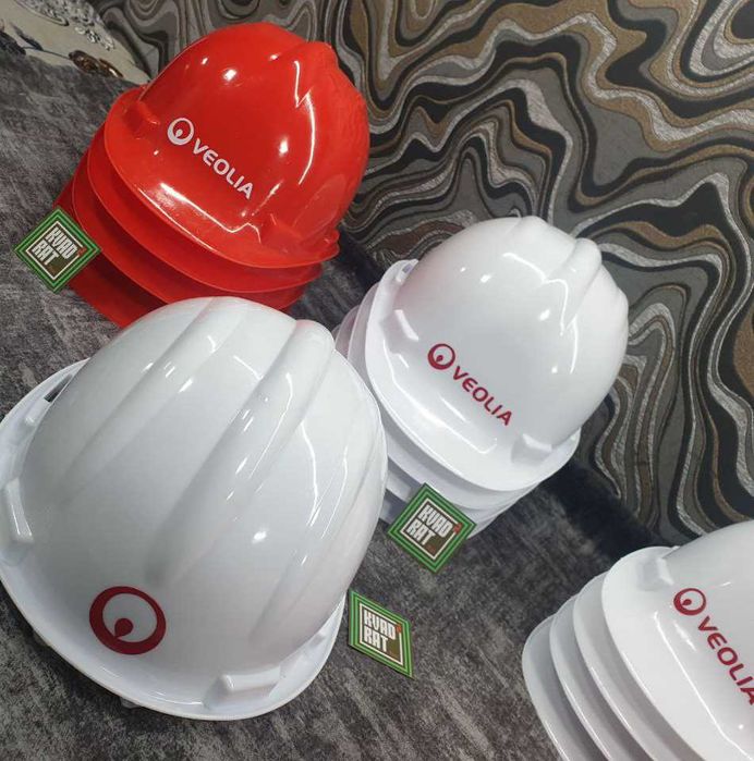 Печать на касках. Принт на касках. Брендирование касок.