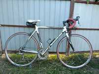 Bicicletă din carbon (cursiera)