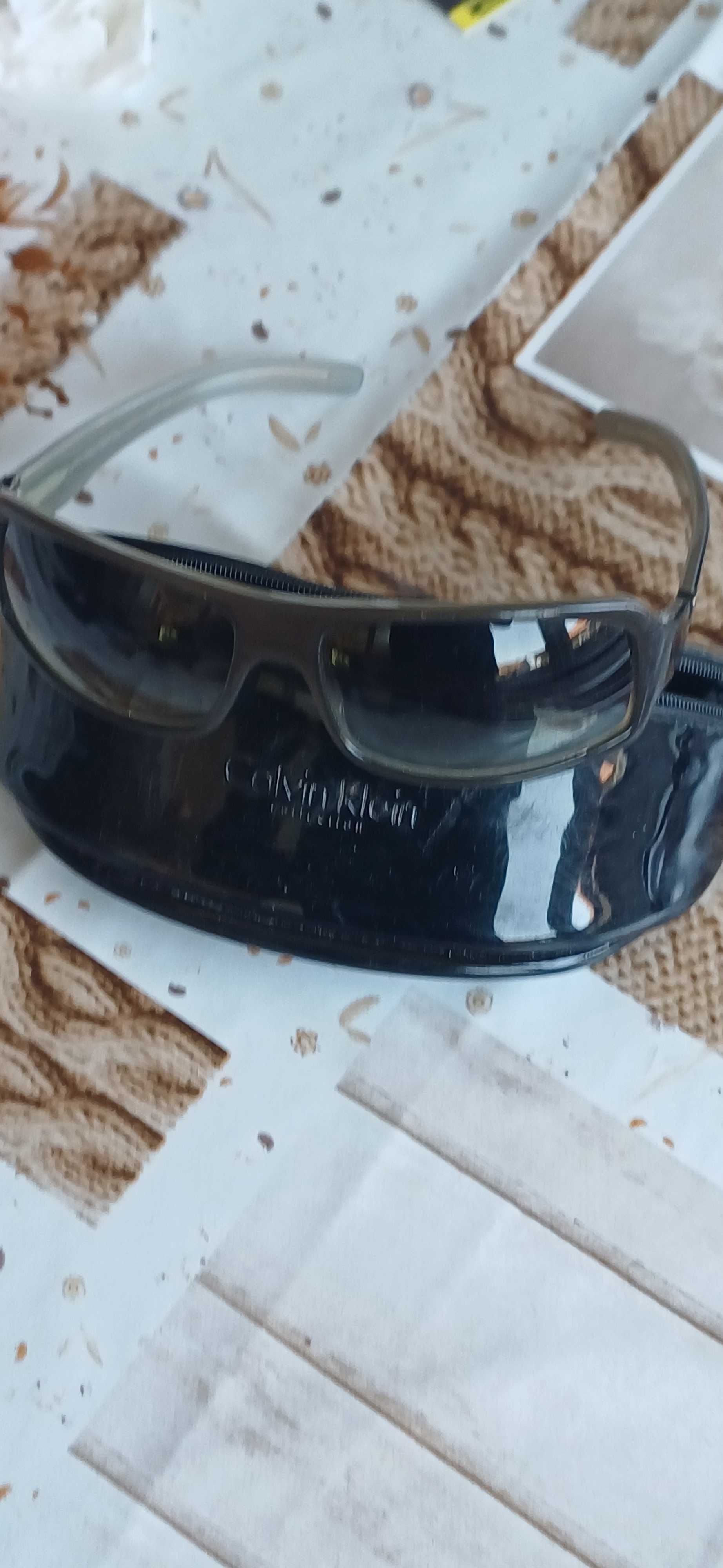 Прадавам очила Ray Ban