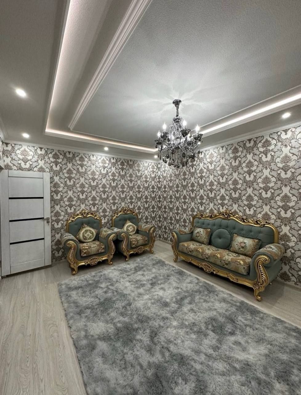 5- ком квартира в 9 ти этажном доме