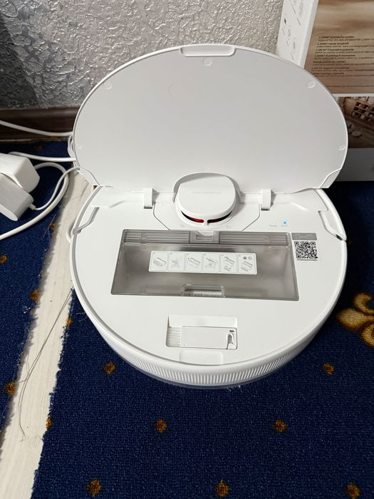 Робот-пылесос DreameBot F9 Pro — состояние отличное