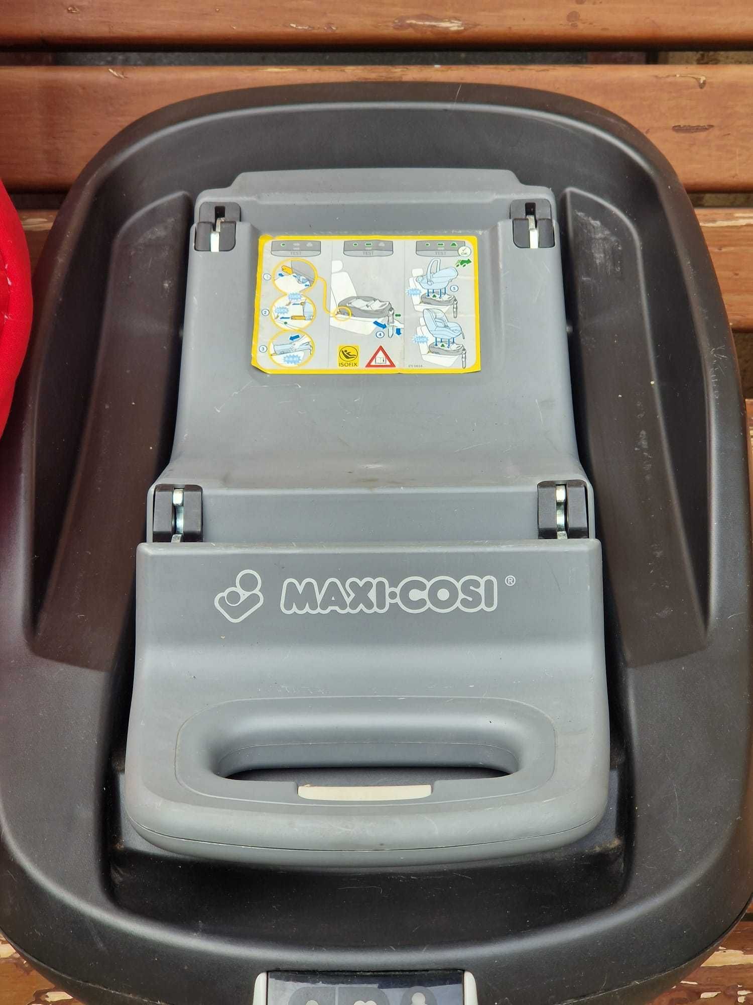 Scaun auto Maxi Cosi Pearl cu baza FamilyFix IsoFix