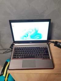 Laptop Fujitsu I5 gen 4-a