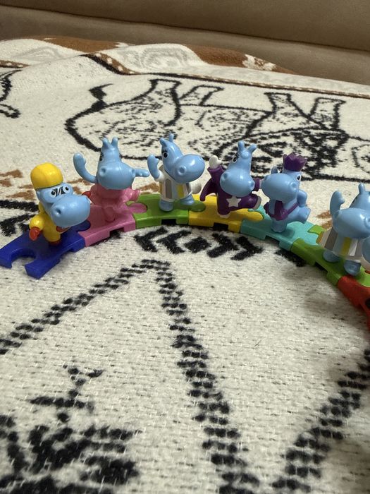 Киндер бегемот отдам бесплатно