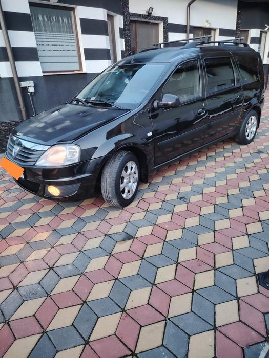 Logan MCV 1.5 ..7 locuri