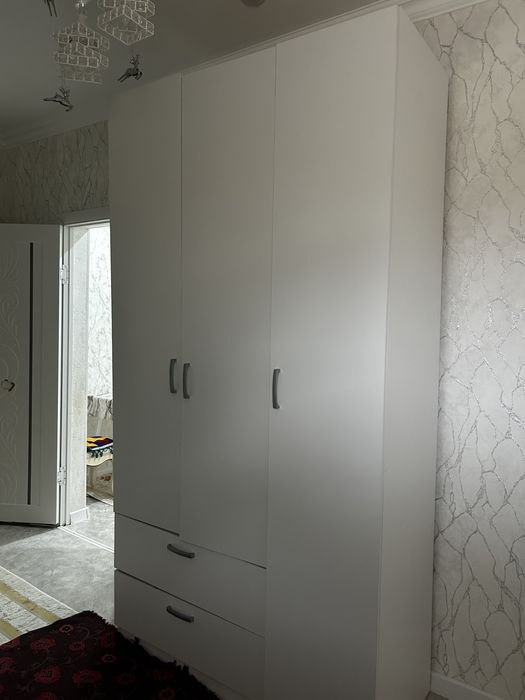 шкаф 3 есікті,жақсы жағдайы