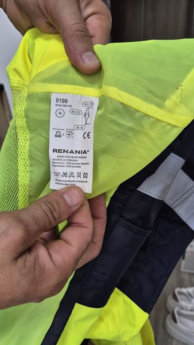 De vânzare vesta ploaie renania