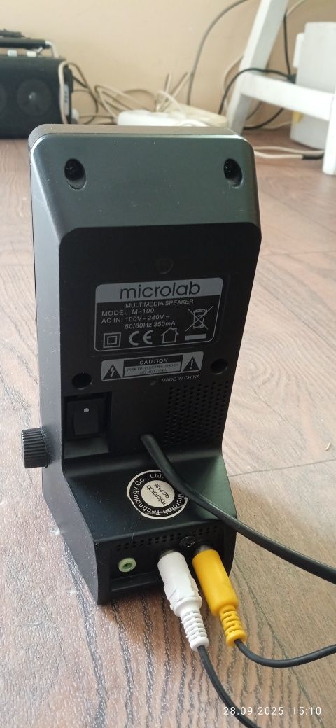 Продае́тся самбуфер Microlab