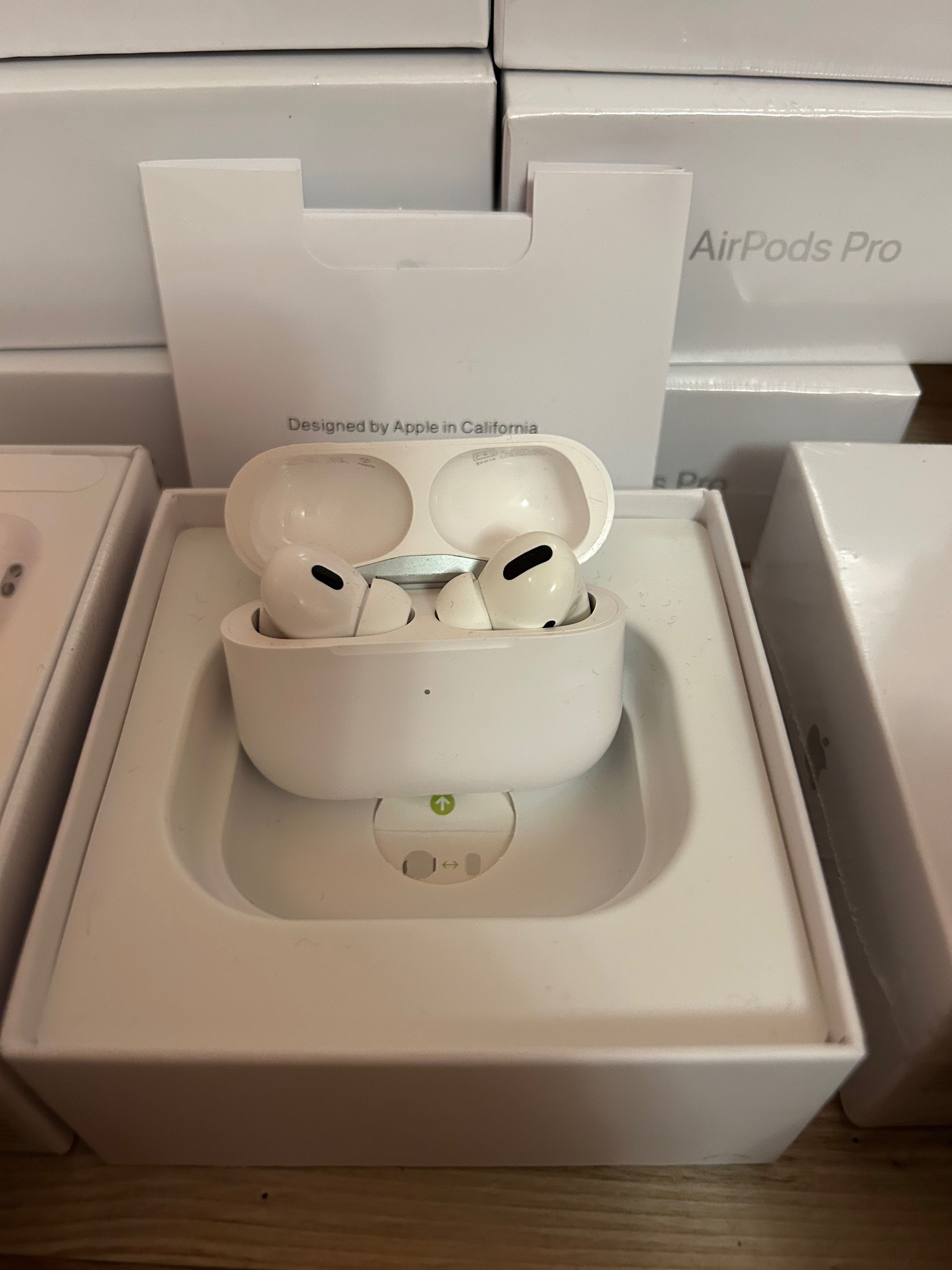 Apple Airpods pro 2 Airpods Airpods pro 2gen Airpods pro Airpods 4 /Ip