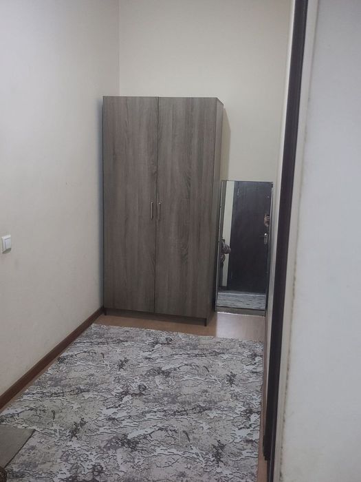 CHOSHTEPA 1 xona sotiladi srochni