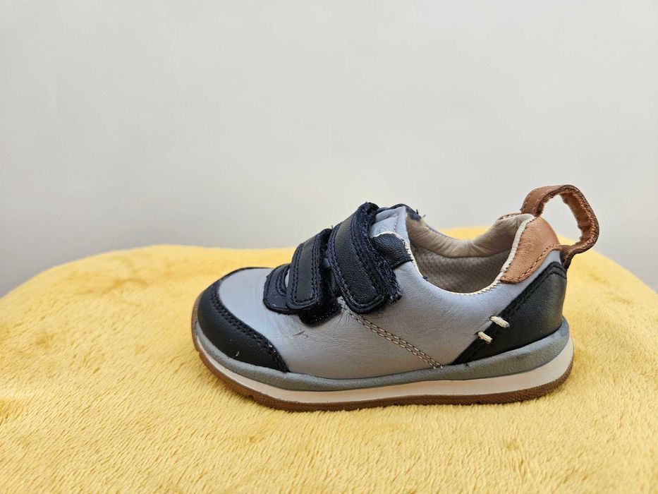 Clark's nr 20,5 baietei, pantofi piele primii pasi, prewalker