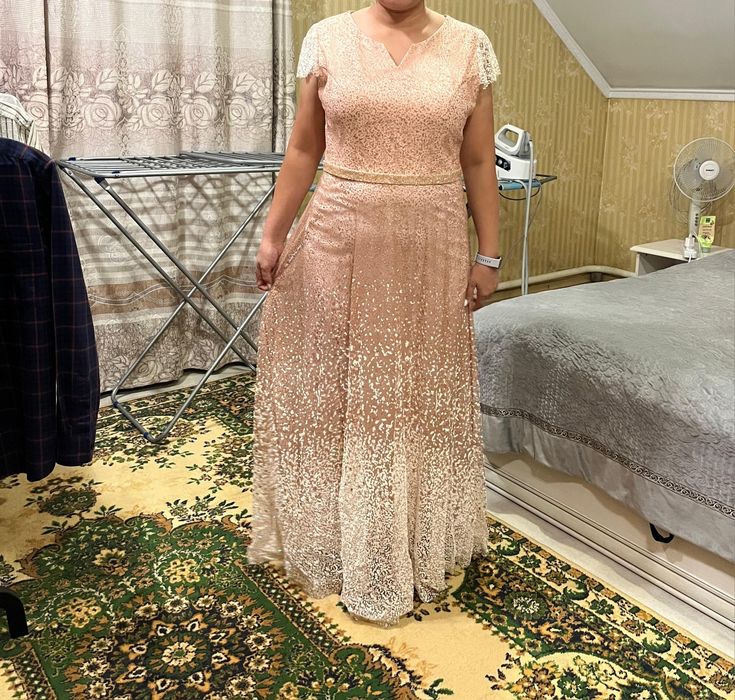 Платье вечерние, размер 48