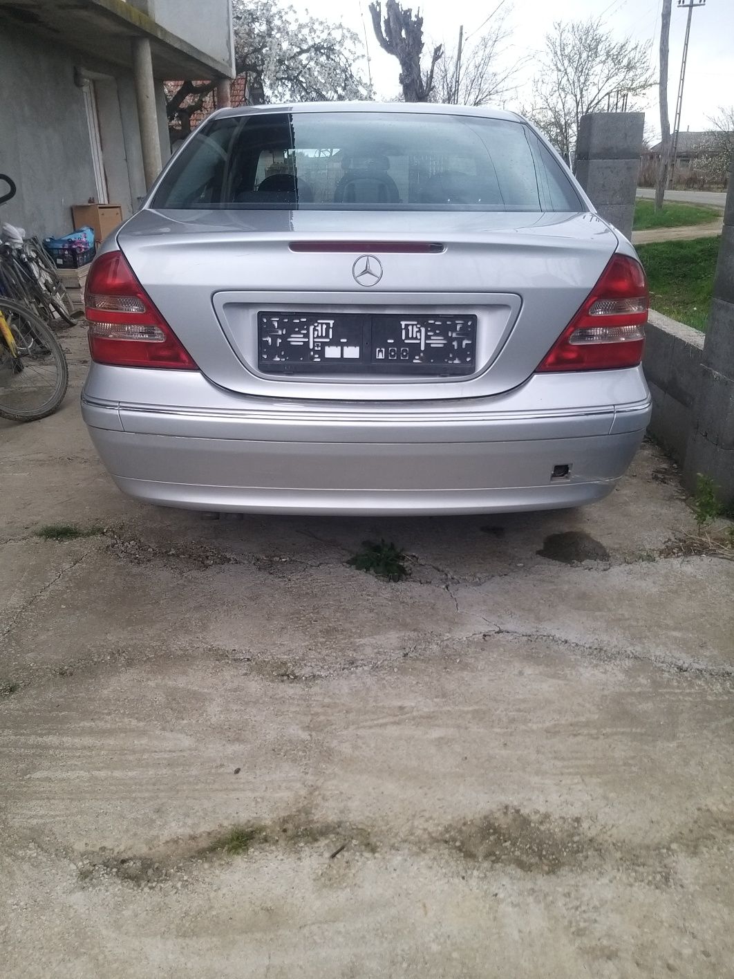 Vand mercedes C220 an 2004