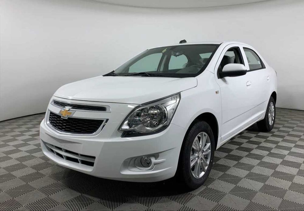 Cobalt 2024 автомат, белый