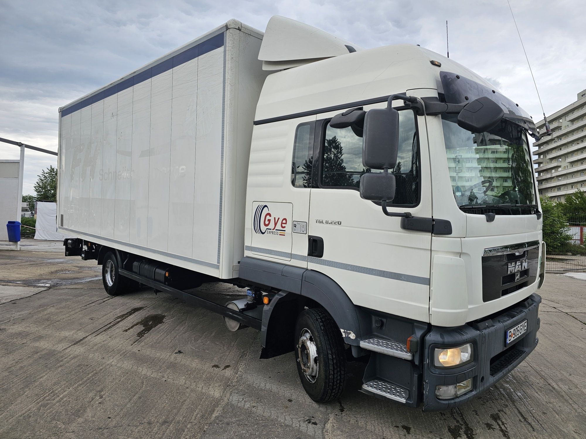 Man tgl /impecabil
