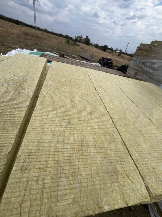 Vand vata bazaltica minerala