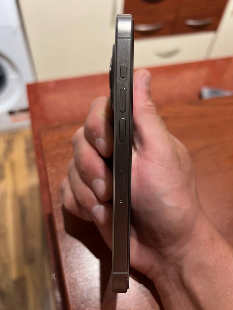 Iphone 15 pro,128GB.Топ състояние.