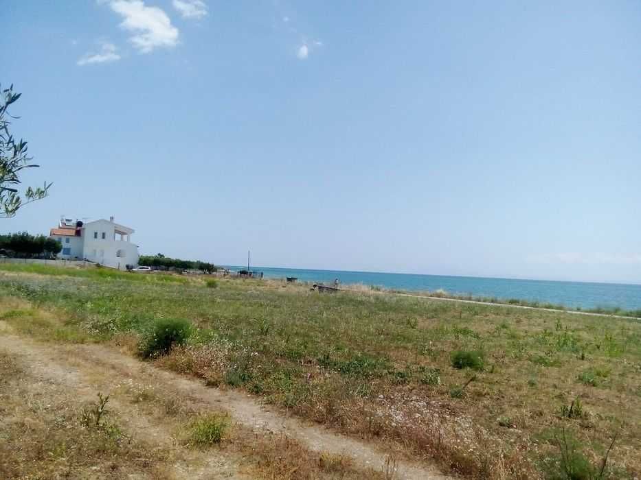 УПИ на брега в Кариани 1,3 дка с проект за къща -260000 е.