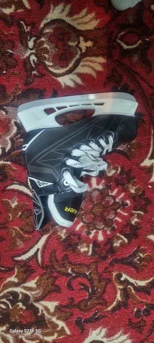 Продам коньки б/у