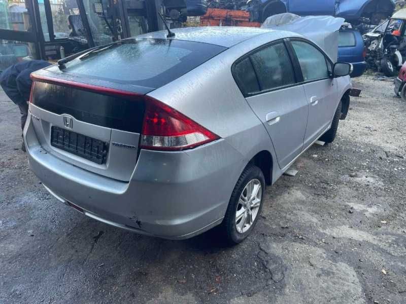 Хонда инсайт 1.3 хибрид / Honda Insight 1.3 HYBRID на части