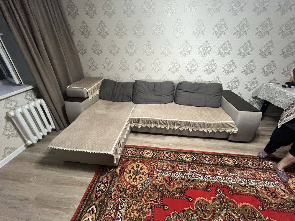Продам диван в хорошем состояний