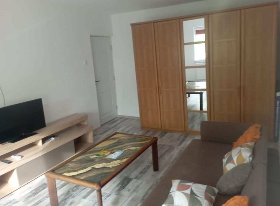 Inchiriere regim hotelier apartament 3 camere