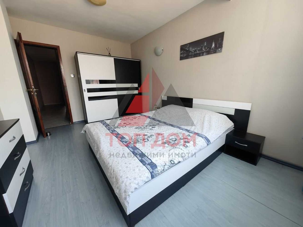 Дава се под наем Мезонет в Варна, Център - 175 кв.м за 900 € - Снимка #9