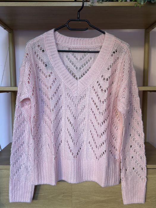 Дамски пуловер, нов с етикет