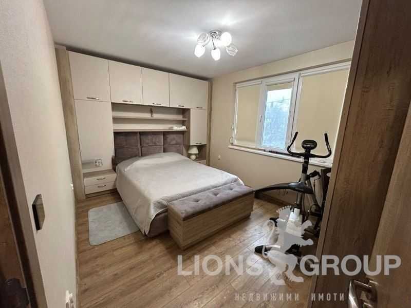 Дава се под наем Тристаен апартамент в Варна, Изгрев - 86 кв.м за 663 € - Снимка #6