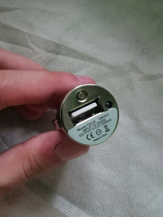 Vand adaptor priza auto