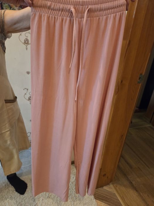 Продам новые брюки