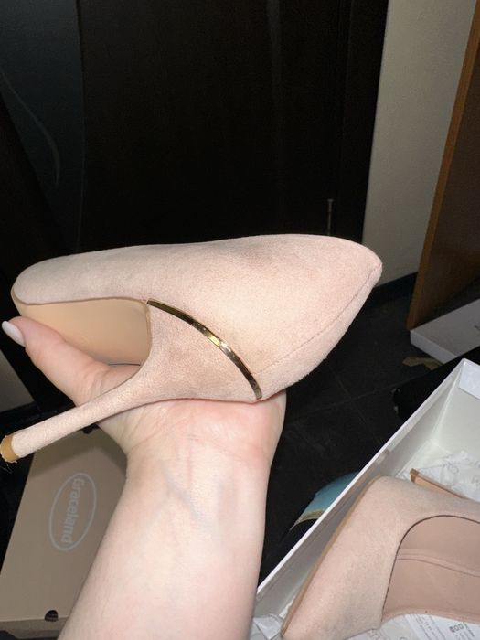 Pantofi stiletto roz pudră