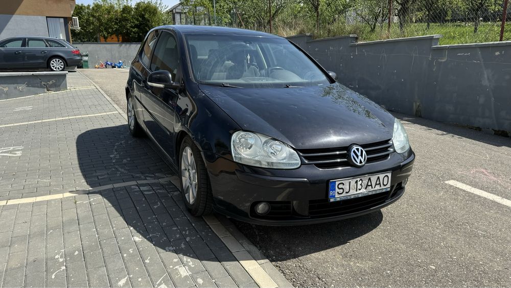 Vând Golf 5 2.0 diesel